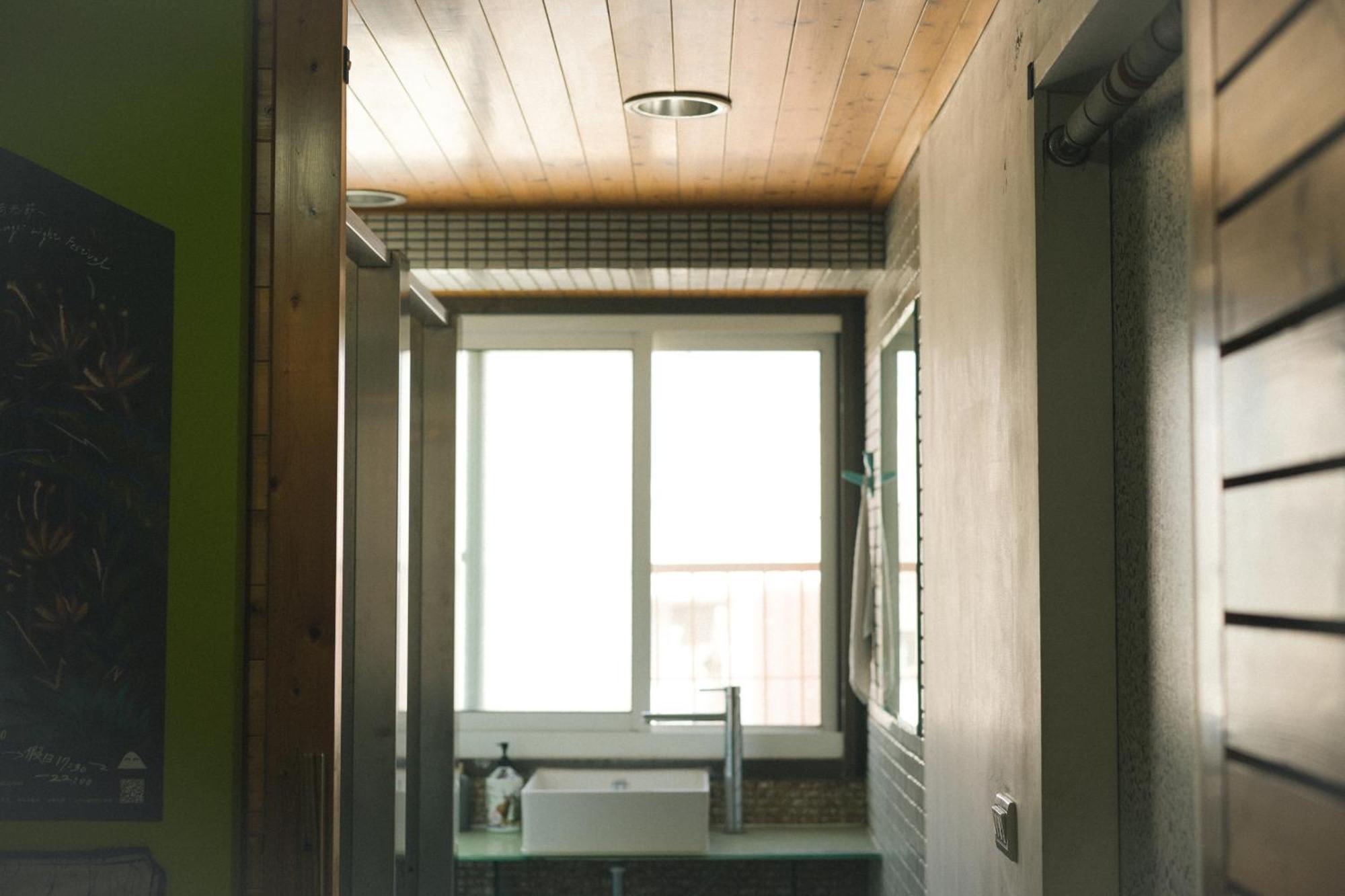 Loft18 Hostel Tainan Zewnętrze zdjęcie